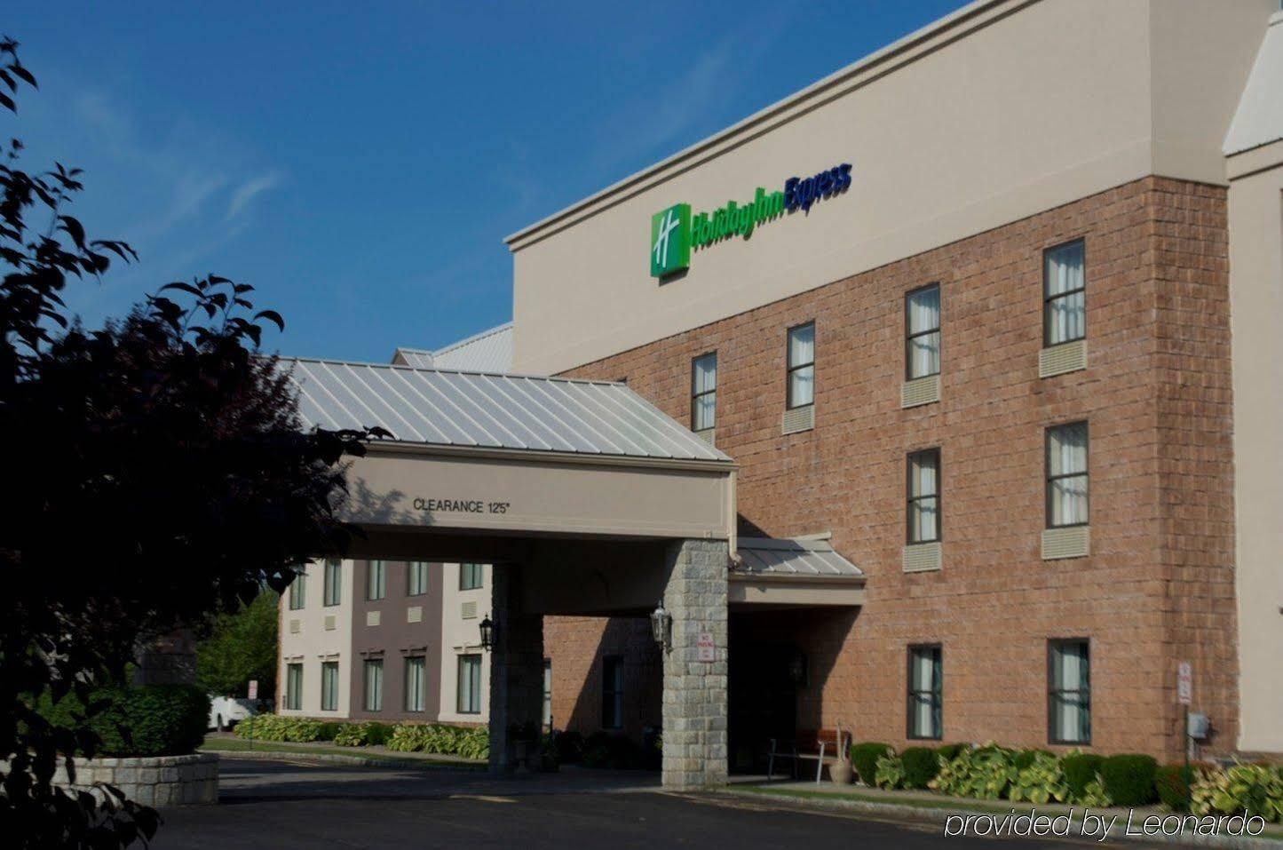 Holiday Inn Express Hotel & Suites West Point-Fort Montgomery, An Ihg Hotel Exterior photo